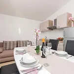 One-bedroom In Biograd Apartman Opatijski Torovi