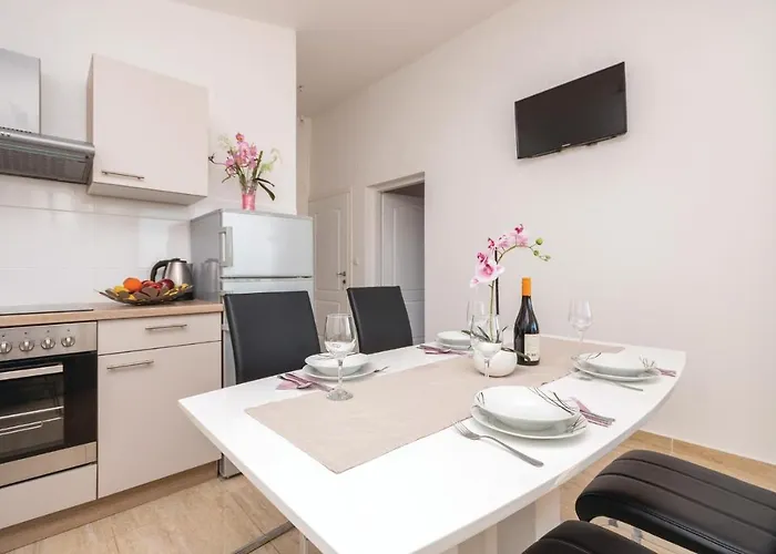 One-bedroom In Biograd *